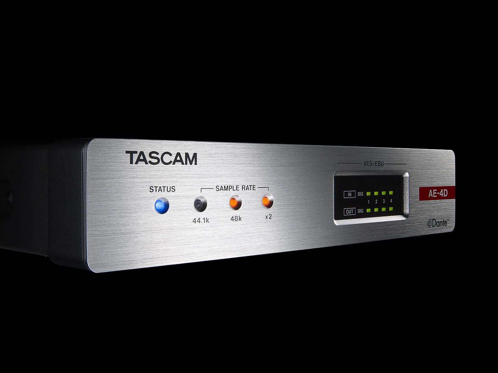 Front view | Tascam AE-4D