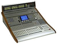 Tascam DM-3200