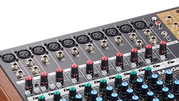 Tascam Model 16 – Volle Flexibilität mit 14 Eingängen