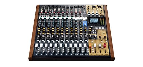 Tascam Model 16