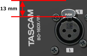 Le boîtier de connexion Tascam BO-16DX/IN offre de l’espace pour un repérage clair des connecteurs