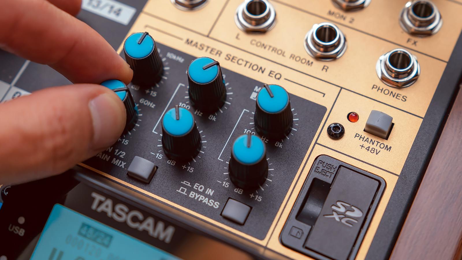 tascam recorder 2 channel rack mount