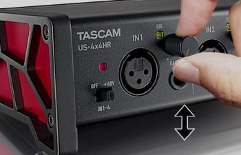 Tilted user interface of the Tascam US-4x4HR